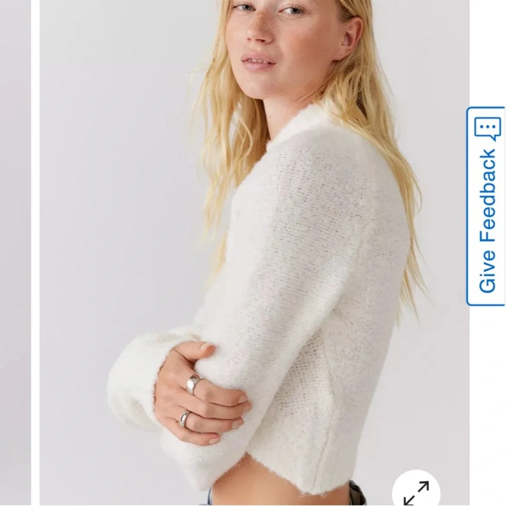 🤍UO Avril Cropped Mock Neck Jumper🤍 - Picture 4 of 11